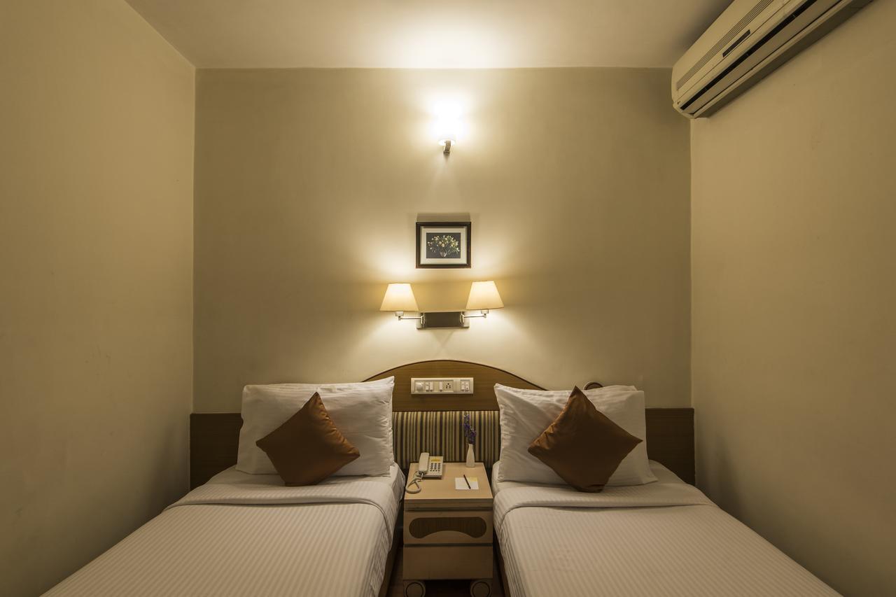 Hotel Park Central Koregaon Park Pune Zewnętrze zdjęcie